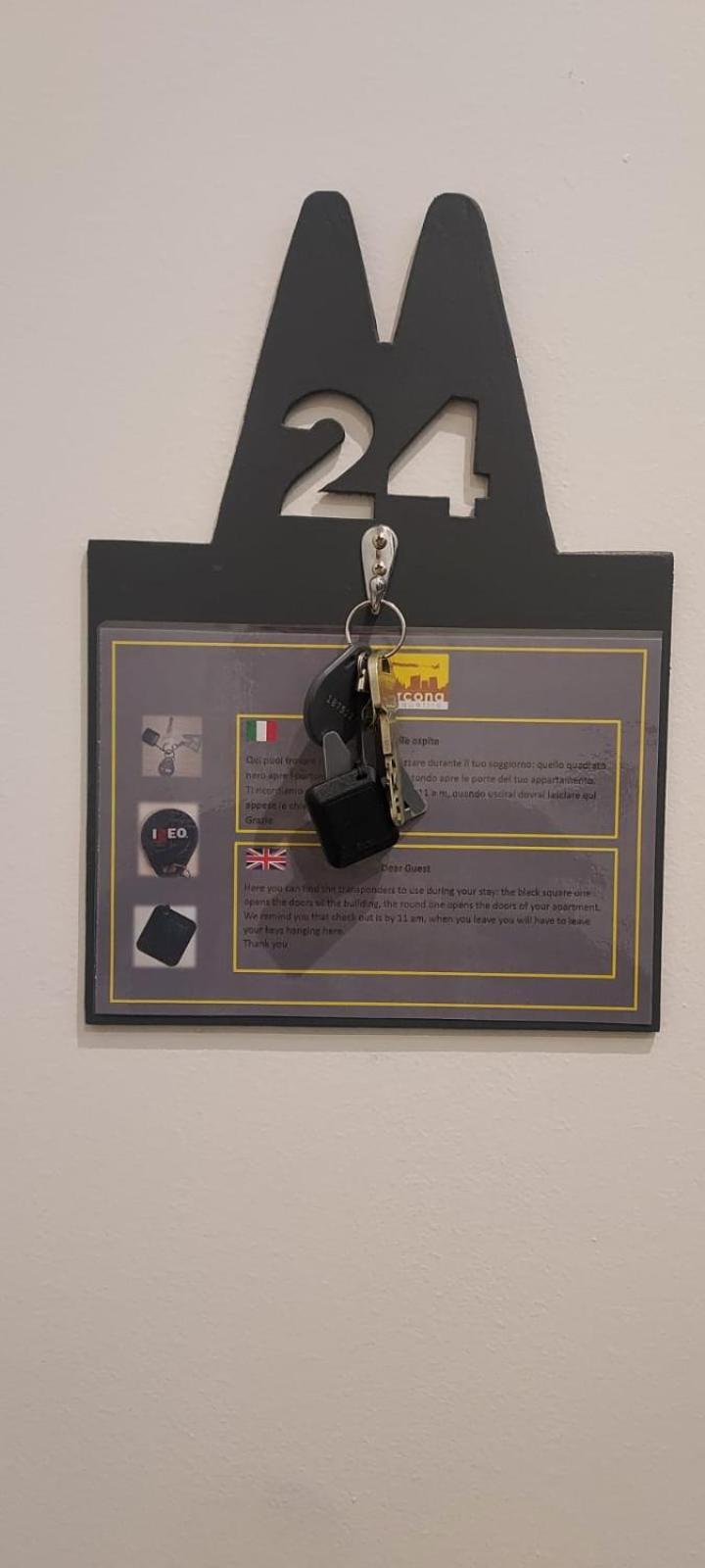 Marcona24 Aparthotel Milan Luaran gambar