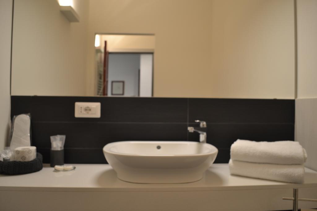 Marcona24 Aparthotel Milan Luaran gambar
